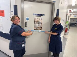 Sharon Angelides, Ward Manager, and Claire Saphier, Matron, officially open the Swan Suite